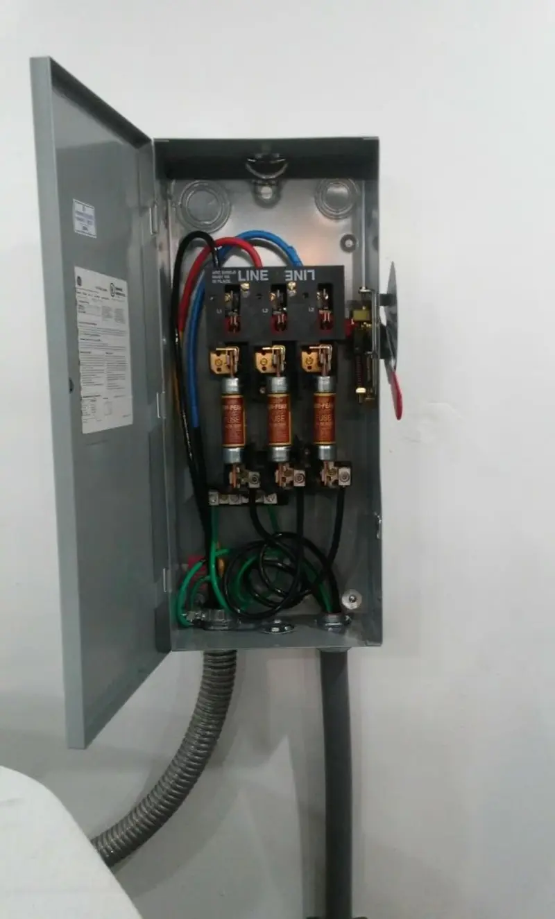 Three-phase disconnect switch installed for Electrical Wiring & Rewiring in Show Low